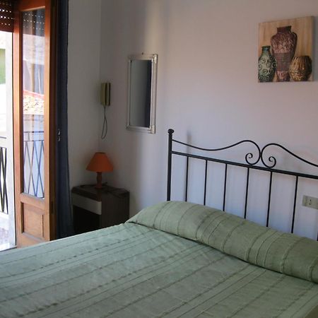 Hotel California Milazzo Rum bild
